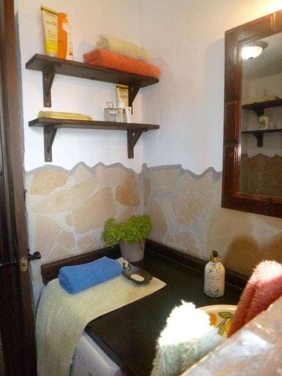 Toro Vista Casita - 1-2 Bedrooms Sayalonga 外观 照片